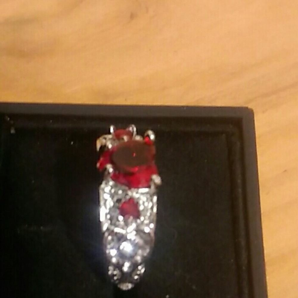 Ruby & Diamond Statement Ring - Picture 4 of 6